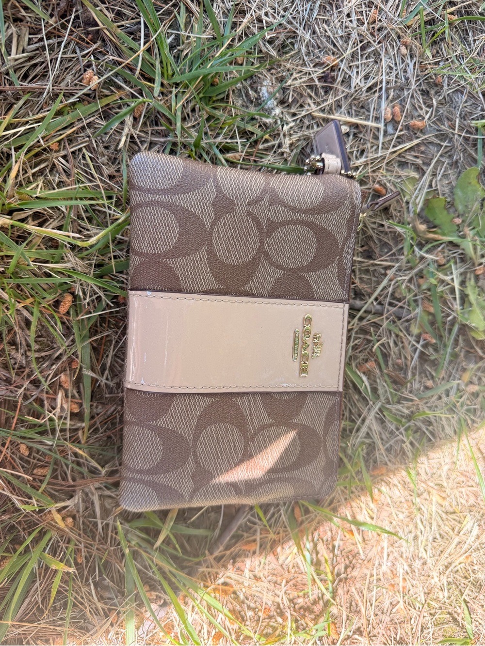 Coach Brown Signature Canvas Wristlet with Light Pink Patent Band